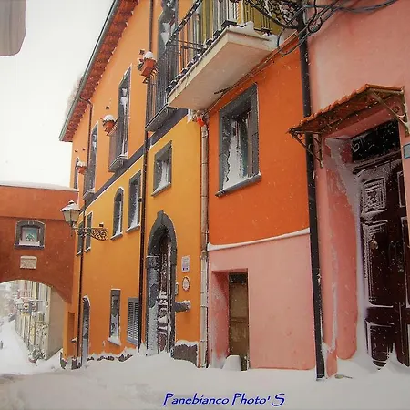 L'arco Dei Sogni Gasthuis 3*