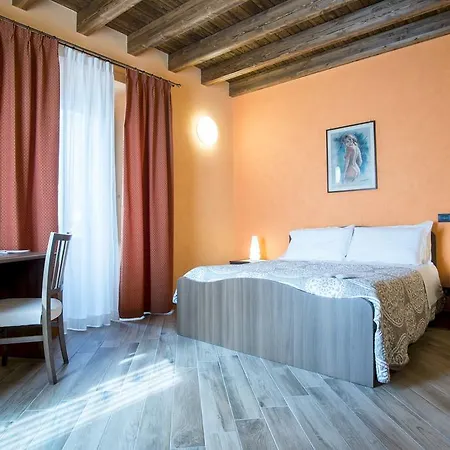 Gasthuis L'arco Dei Sogni 3*